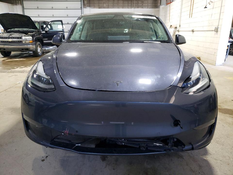 Продажа на аукционе авто 2022 Tesla Model Y, vin: 7SAYGDEF4NF462981, номер лота: 49660166