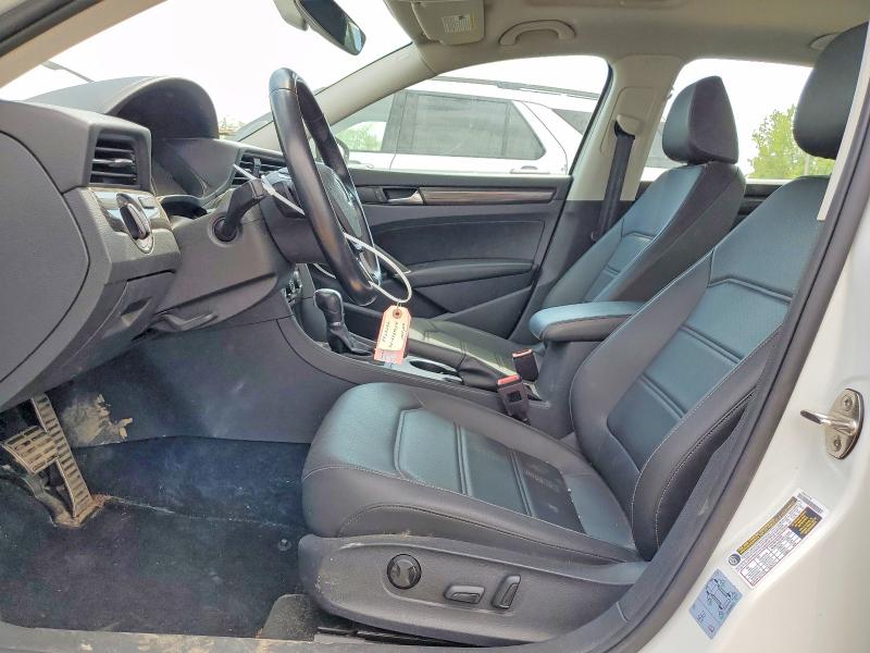 50398266 :رقم المزاد ، 1VWMA7A30LC014545 vin ، 2020 Volkswagen Passat مزاد بيع