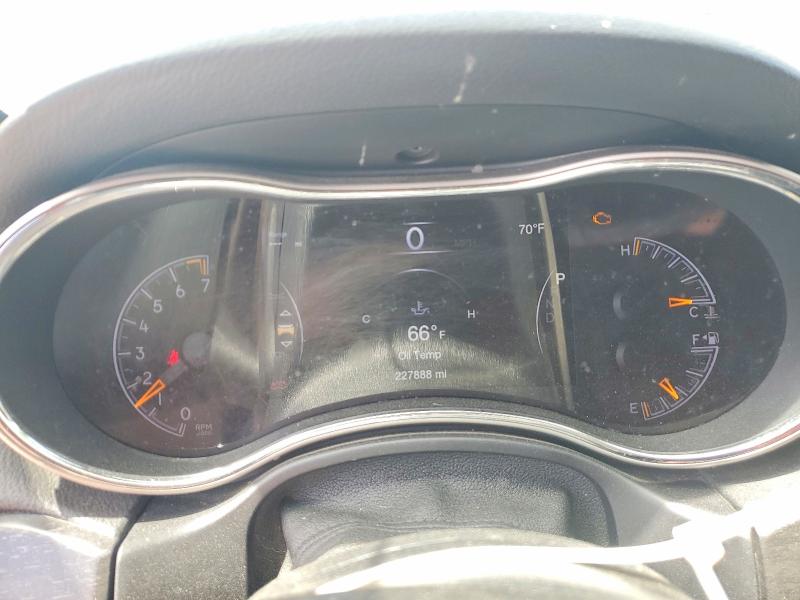 Продаж на аукціоні авто 2018 Jeep Grand Cherokee, vin: 1C4RJFAG9JC111567, номер лоту: 51925966