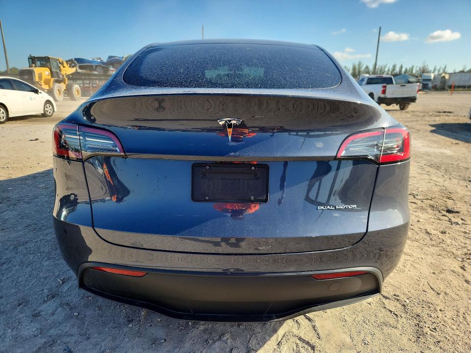 Продажа на аукционе авто 2023 Tesla Model Y, vin: 7SAYGDEE3PA042202, номер лота: 51503886