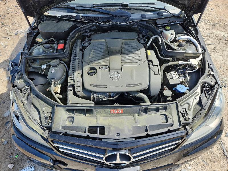 Продажа на аукционе авто 2013 Mercedes-benz C, vin: WDDGF8AB9DR282304, номер лота: 48925936