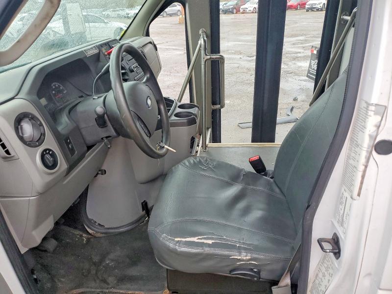 52266356 :رقم المزاد ، 1FDEE3FL2GDC33192 vin ، 2016 Ford Econoline مزاد بيع