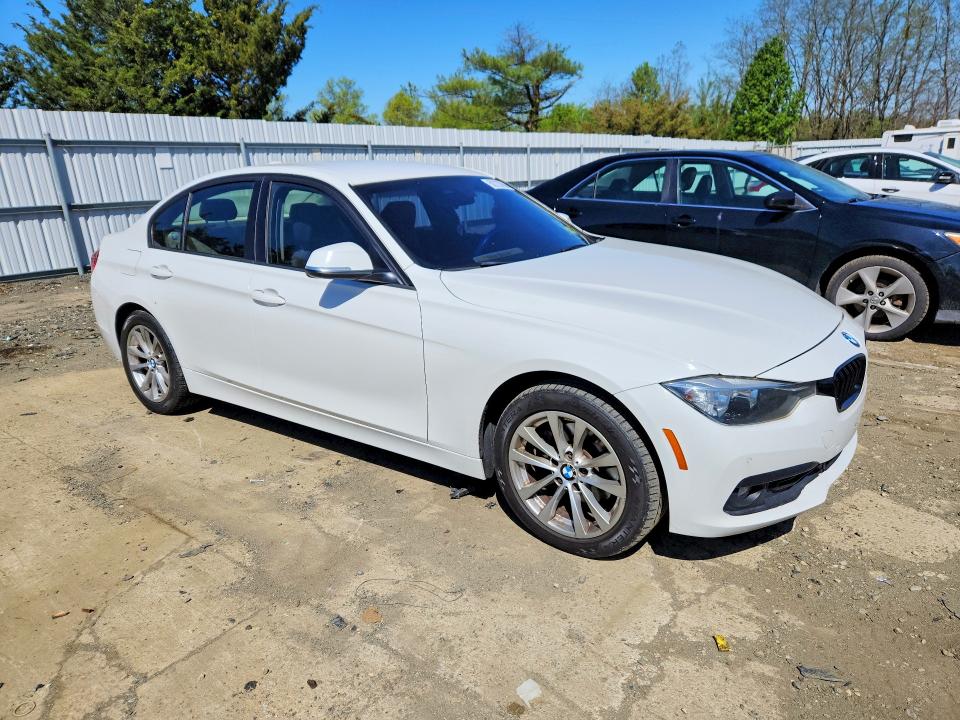 50733766 :رقم المزاد ، WBA8E5G50GNT94600 vin ، 2016 Bmw 320 مزاد بيع