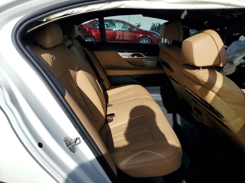 2017 Bmw 750 მანქანა იყიდება აუქციონზე, vin: WBA7F2C53HG421985, აუქციონის ნომერი: 48808776