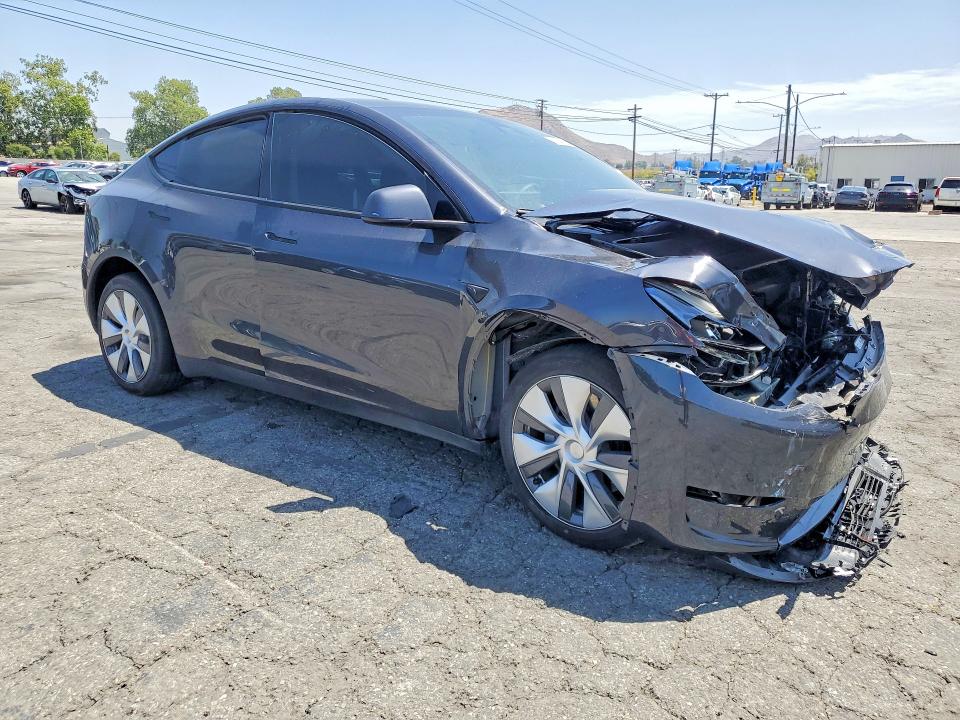 Продажа на аукционе авто 2024 Tesla Model Y, vin: 7SAYGDEE2RF089727, номер лота: 51854276