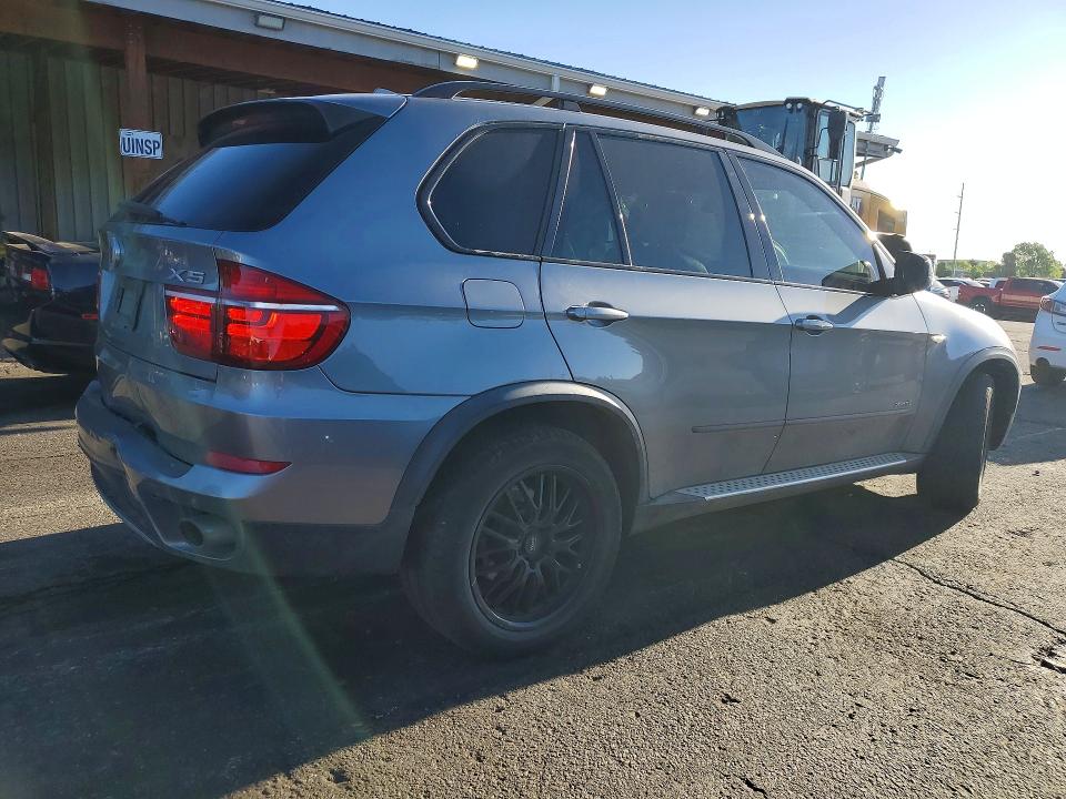 51010806 :رقم المزاد ، 5UXZV4C59BL411159 vin ، 2011 Bmw X5 مزاد بيع