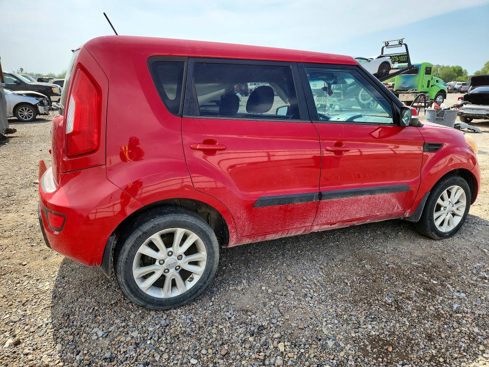 41629206 :رقم المزاد ، KNDJT2A6XD7515126 vin ، 2013 Kia Soul مزاد بيع