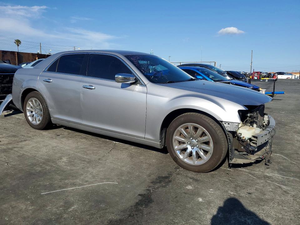 48358866 :رقم المزاد ، 2C3CCAET5EH118002 vin ، 2014 Chrysler 300c مزاد بيع