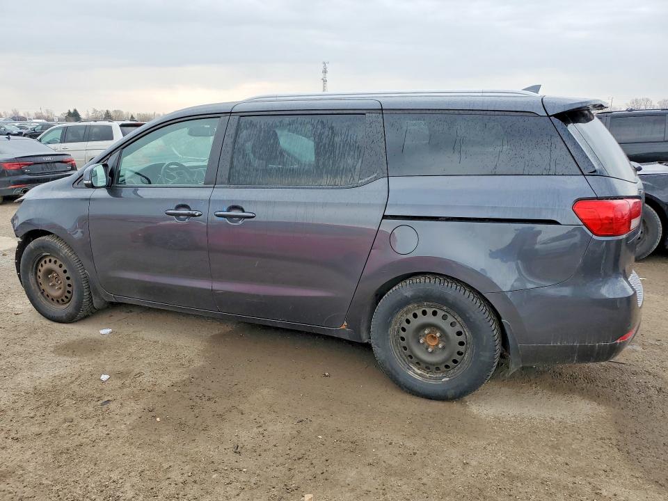 49117586 :رقم المزاد ، KNDMB5C18H6342706 vin ، 2017 Kia Sedona مزاد بيع