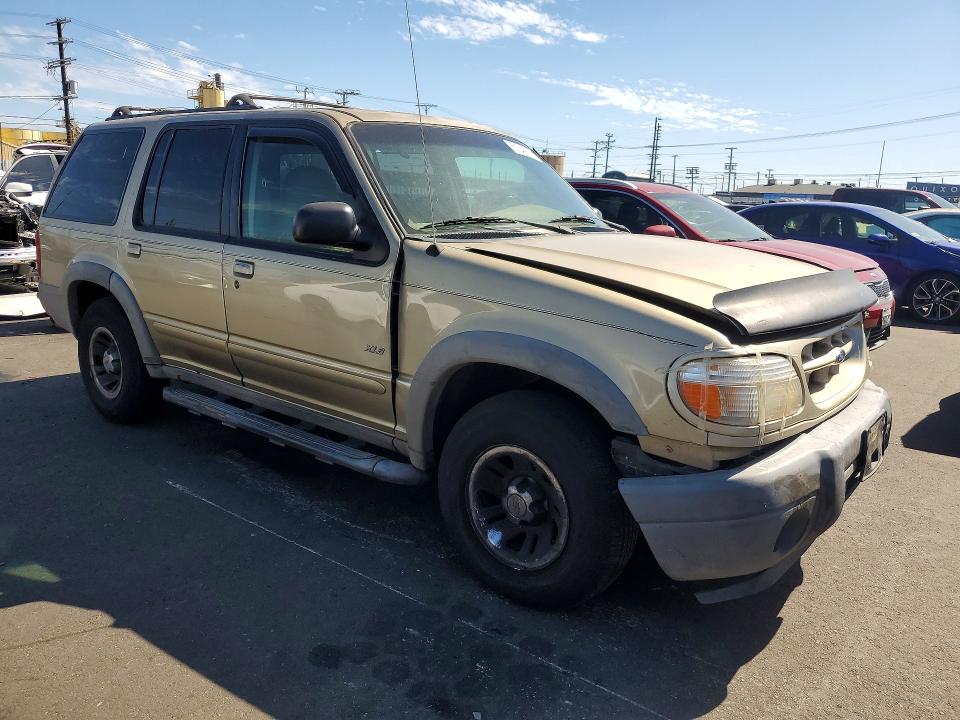 Продаж на аукціоні авто 2000 Ford Explorer, vin: 1FMZU72E0YZC07133, номер лоту: 51347906