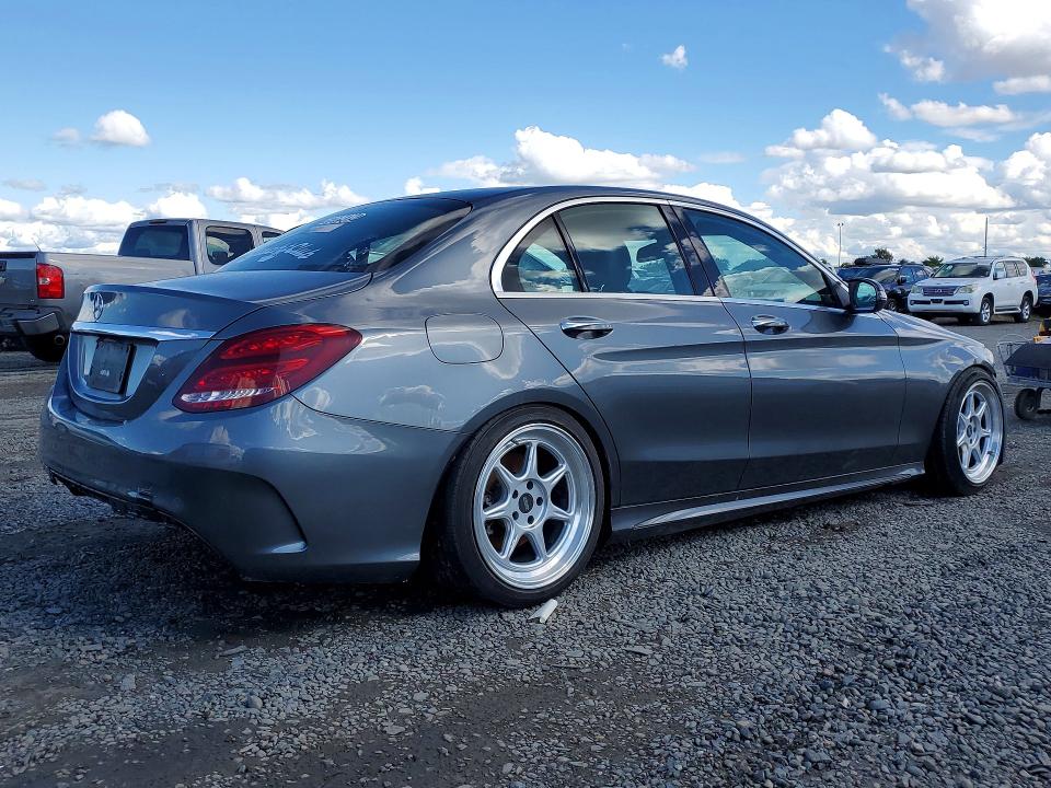 Продажа на аукционе авто 2017 Mercedes-benz C, vin: 55SWF4JB3HU232572, номер лота: 51007476