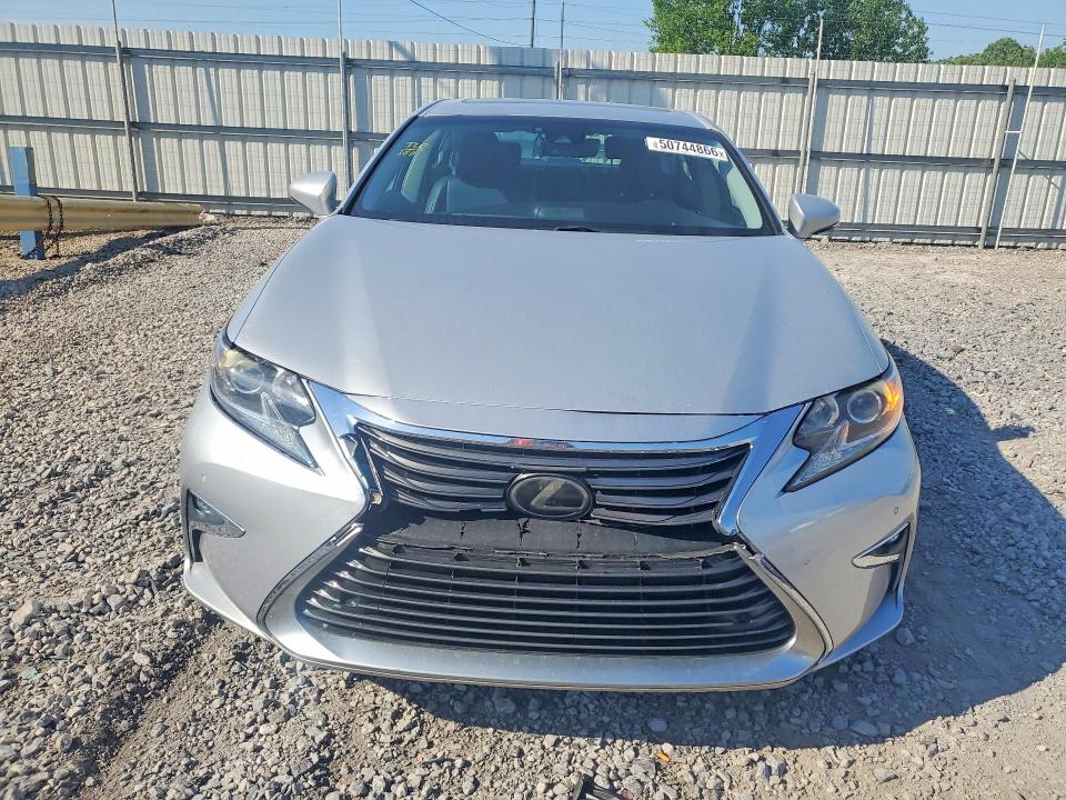 50744866 :رقم المزاد ، 58ABK1GG4HU047374 vin ، 2017 Lexus Es مزاد بيع