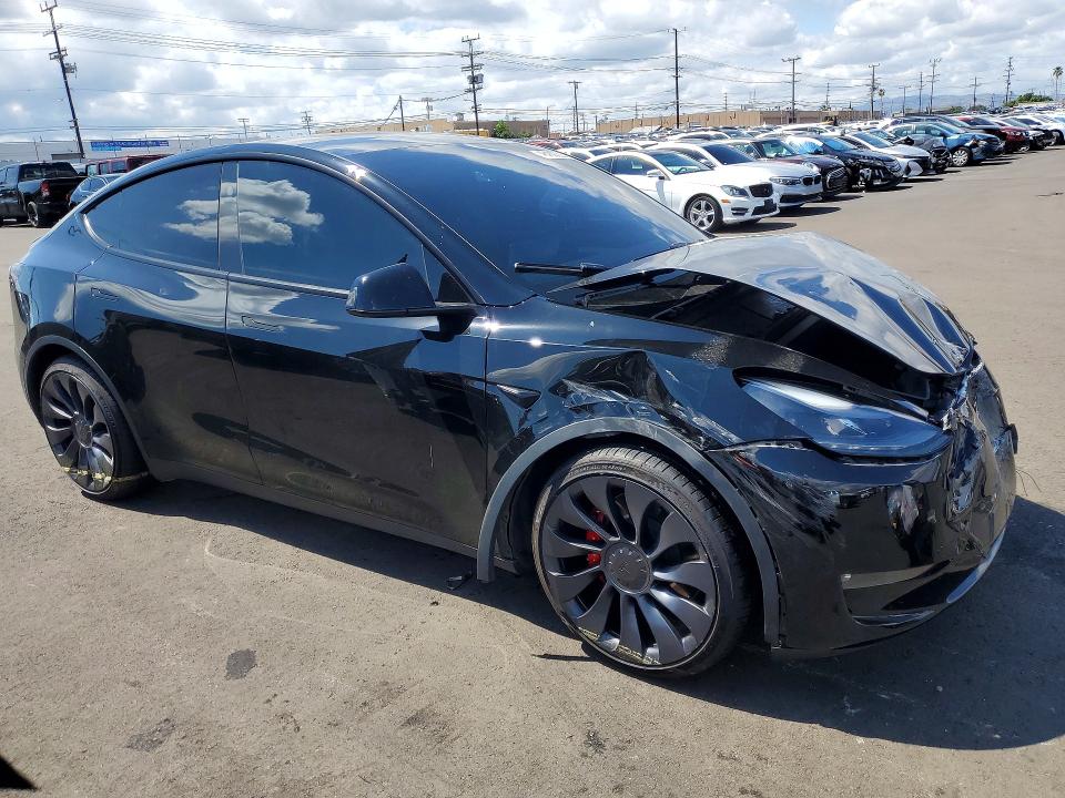Продажа на аукционе авто 2024 Tesla Model Y, vin: 7SAYGDEF8RF118656, номер лота: 48430026