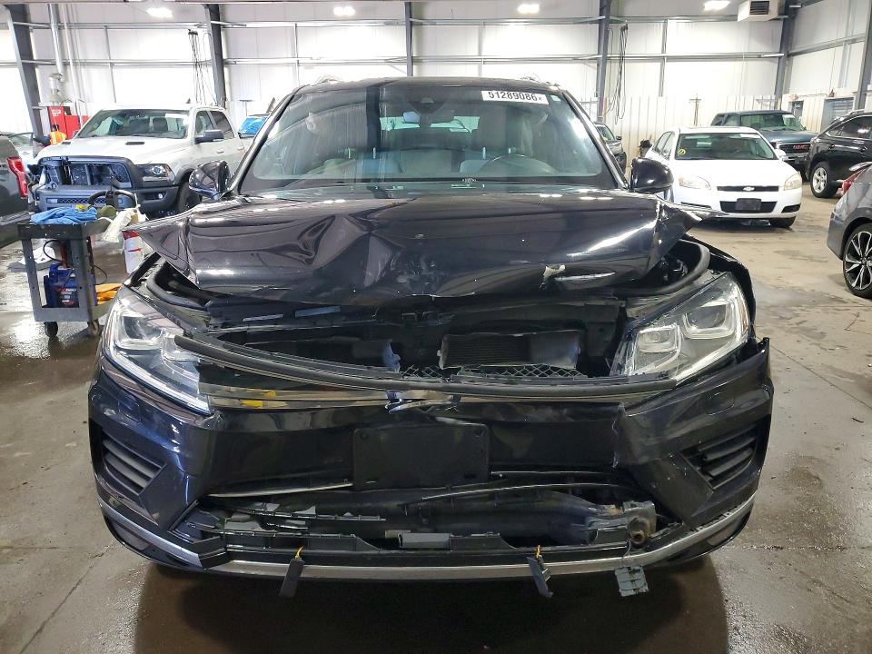 Aukcja sprzedaży 2017 Volkswagen Touareg, vin: WVGRF7BP5HD006143, numer aukcji: 51289086