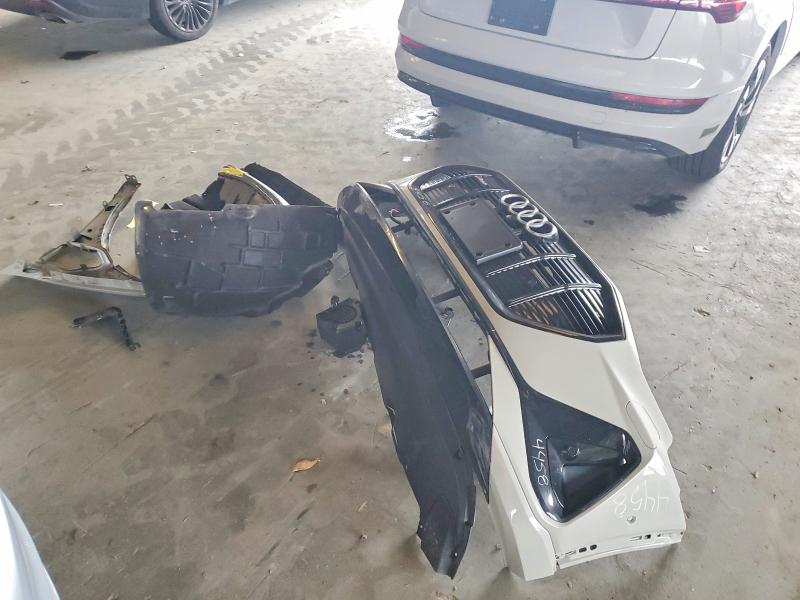 2022 Audi E-tron მანქანა იყიდება აუქციონზე, vin: WA11AAGE3NB034609, აუქციონის ნომერი: 48158106