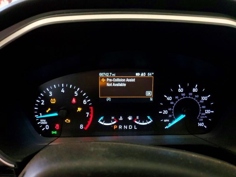 2020 Ford Escape მანქანა იყიდება აუქციონზე, vin: 1FMCU9G61LUB82056, აუქციონის ნომერი: 49217736
