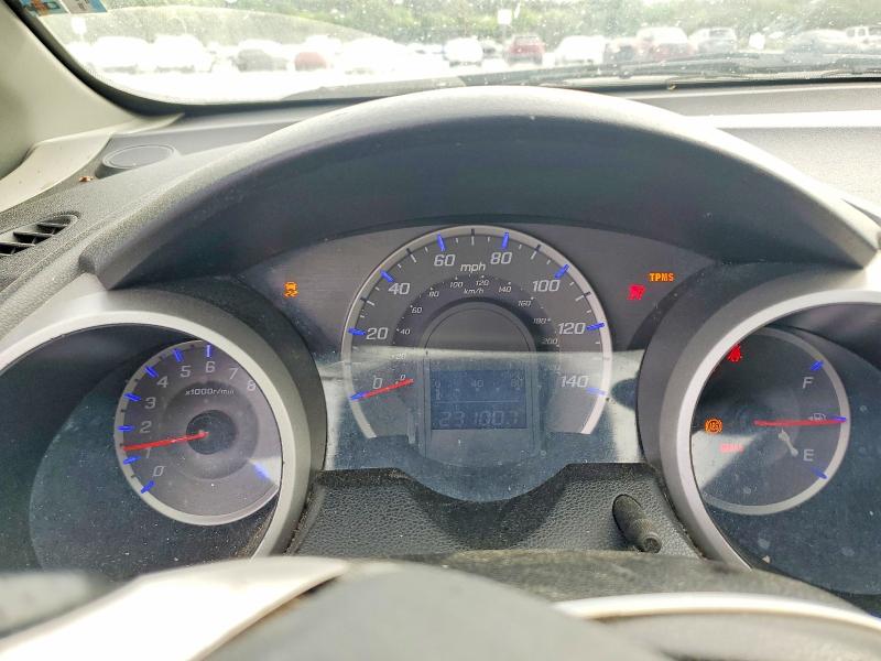 48183546 :رقم المزاد ، JHMGE8G55BC001581 vin ، 2011 Honda Fit مزاد بيع