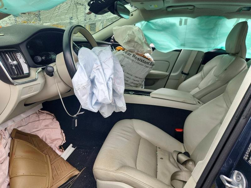 2024 Volvo S60 მანქანა იყიდება აუქციონზე, vin: 7JRL12FL1RG289385, აუქციონის ნომერი: 51695256