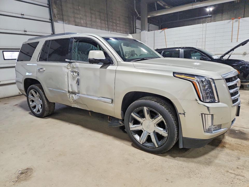 49460756 :رقم المزاد ، 1GYS4MKJ8FR500075 vin ، 2015 Cadillac Escalade مزاد بيع