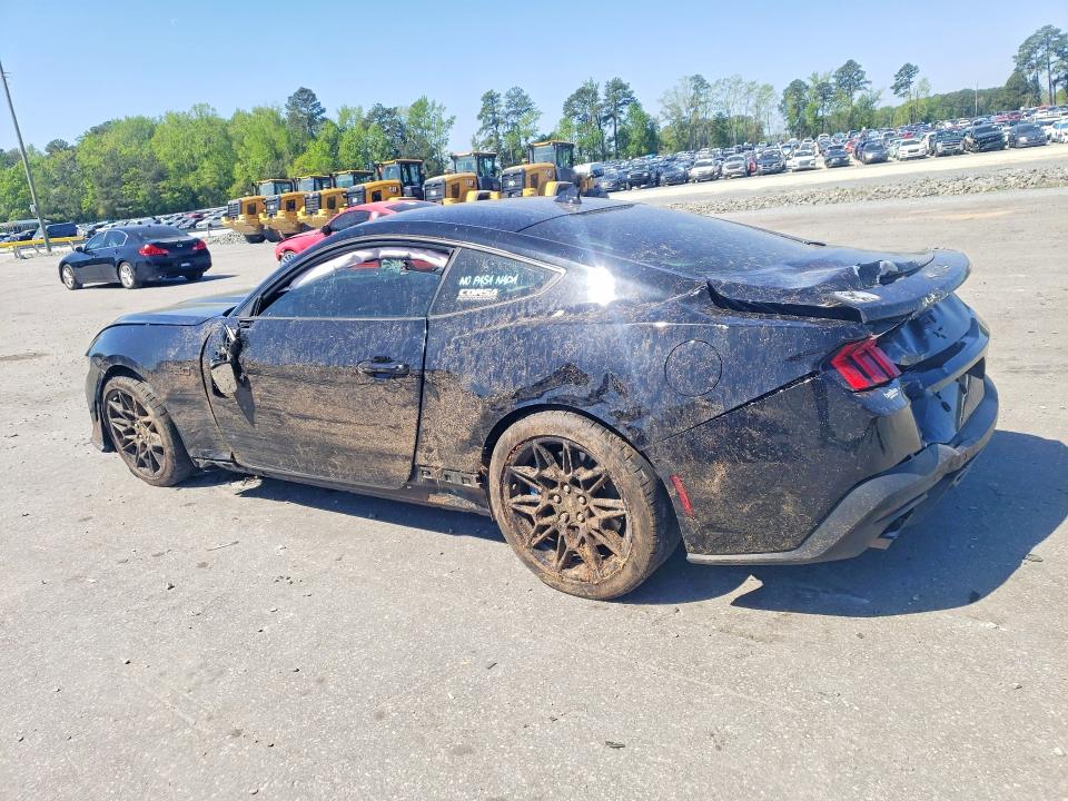 49467286 :رقم المزاد ، 1FA6P8CF4R5415865 vin ، 2024 Ford Mustang مزاد بيع