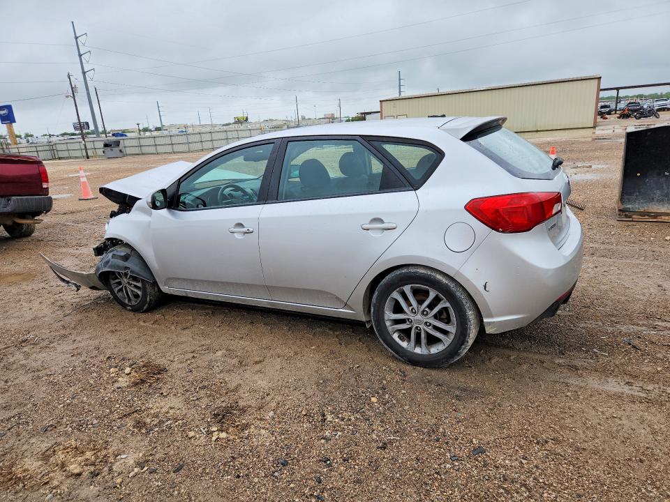 2011 Kia Forte მანქანა იყიდება აუქციონზე, vin: KNAFU5A26B5350909, აუქციონის ნომერი: 49786666