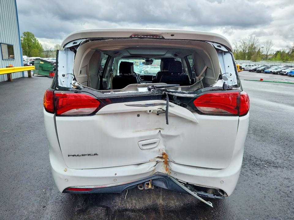 Продаж на аукціоні авто 2020 Chrysler Pacifica, vin: 2C4RC1EG7LR274767, номер лоту: 49303486