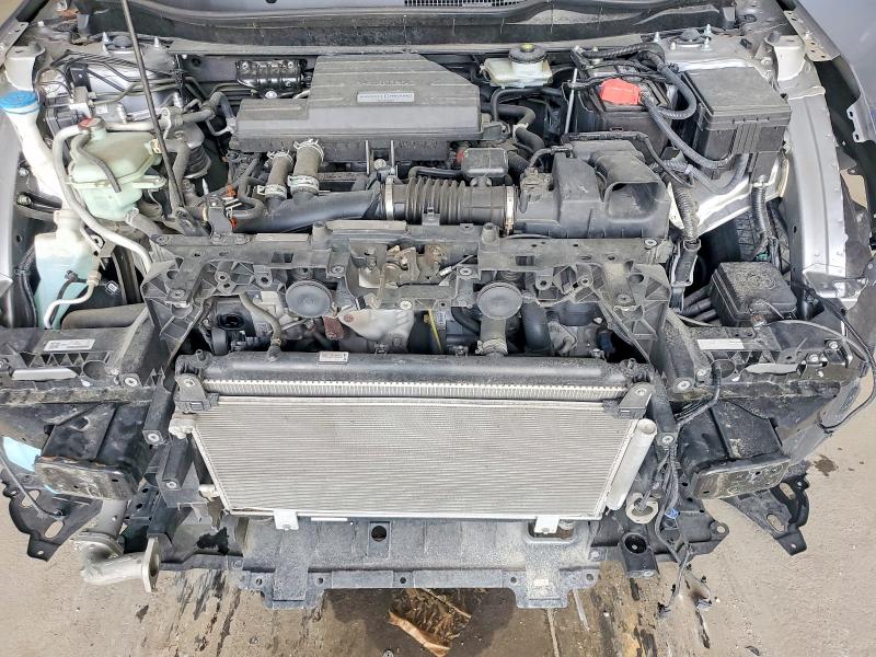 47866936 :رقم المزاد ، 7FARW2H97JE042032 vin ، 2018 Honda Cr-v مزاد بيع