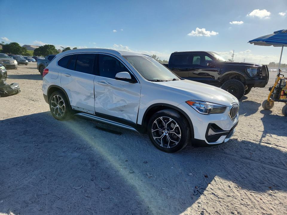 41628456 :رقم المزاد ، WBXJG9C09L5P94152 vin ، 2020 Bmw X1 مزاد بيع