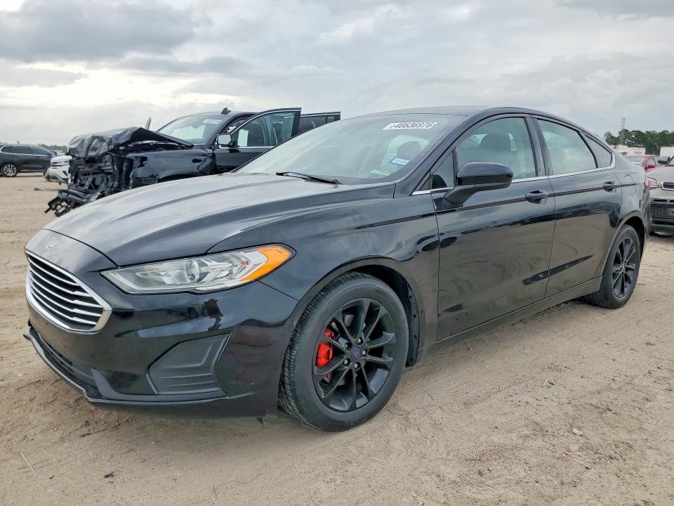 46636976 :رقم المزاد ، 3FA6P0HD9LR260260 vin ، 2020 Ford Fusion مزاد بيع