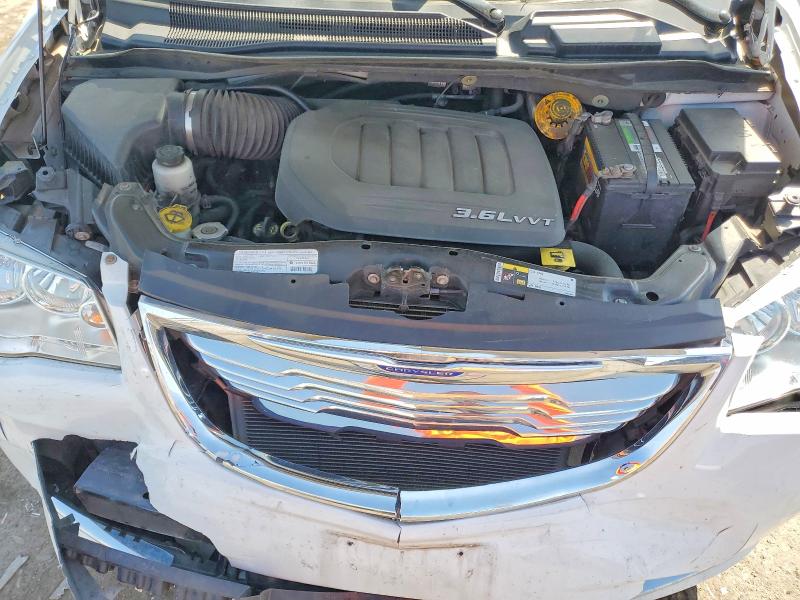 2014 Chrysler Town & Country მანქანა იყიდება აუქციონზე, vin: 2C4RC1BGXER348187, აუქციონის ნომერი: 48585366