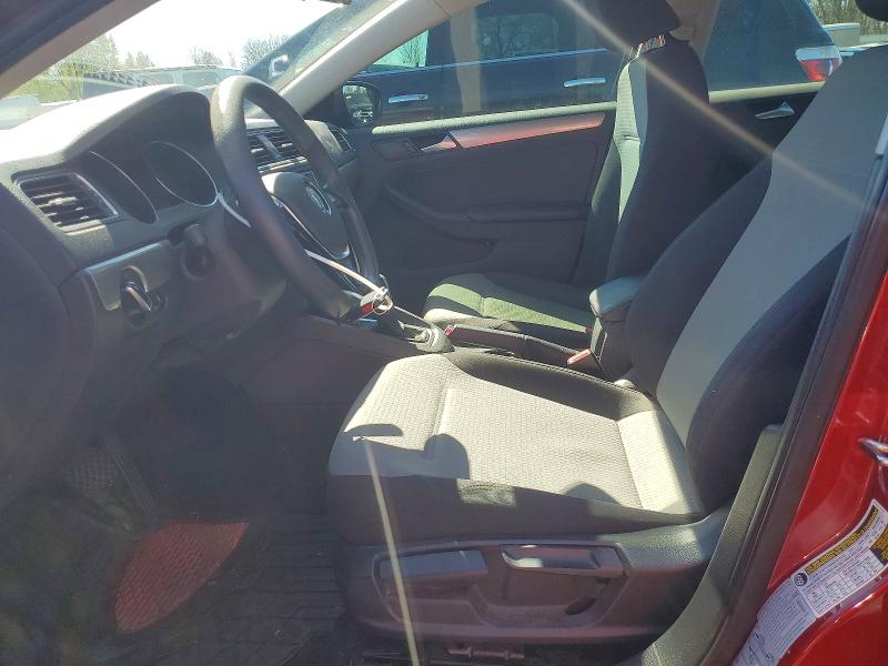 49336076 :رقم المزاد ، 3VW2B7AJ0HM256258 vin ، 2017 Volkswagen Jetta مزاد بيع
