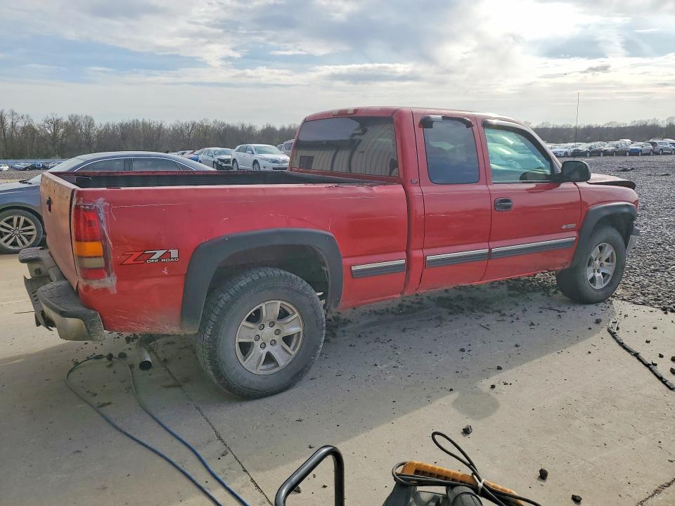 48236006 :رقم المزاد ، 2GCEK19T921277207 vin ، 2002 Chevrolet Silverado مزاد بيع