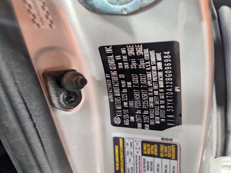Продажа на аукционе авто 2011 Kia Sorento, vin: 5XYKTDA12BG096984, номер лота: 50427126