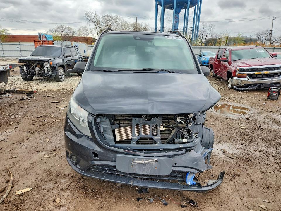 49771526 :رقم المزاد ، WD4PG2EE7G3125568 vin ، 2016 Mercedes Benz Metris مزاد بيع