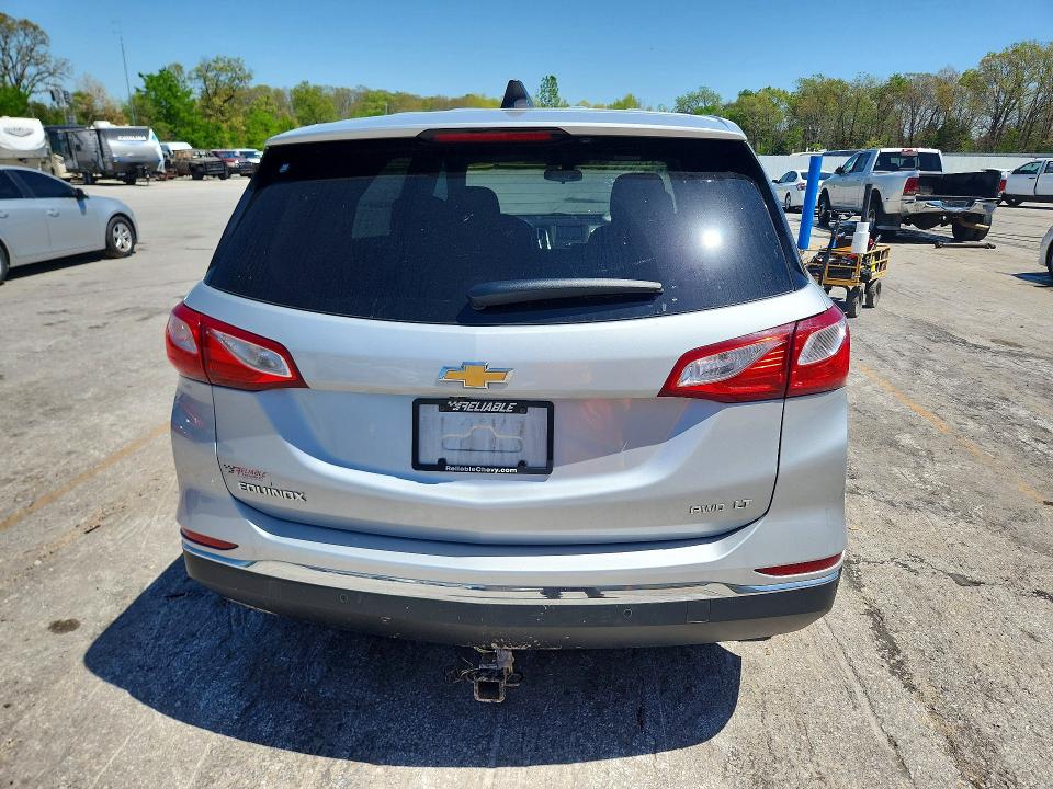 50741066 :رقم المزاد ، 2GNAXSEV6J6204575 vin ، 2018 Chevrolet Equinox مزاد بيع