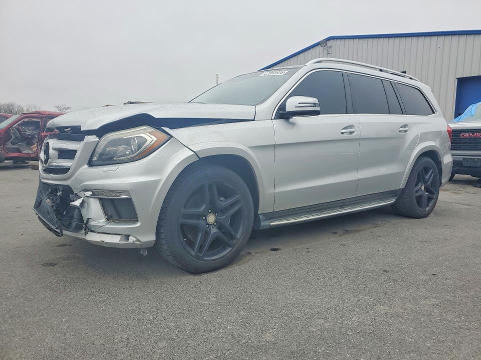 Продажа на аукционе авто 2016 Mercedes-benz Gl, vin: 4JGDF7DE8GA648667, номер лота: 47903926