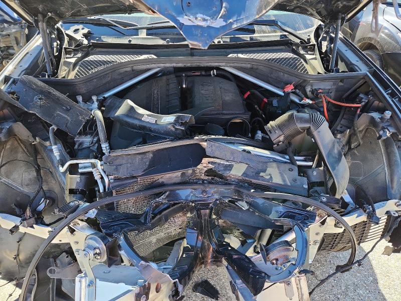 49504576 :رقم المزاد ، 5UXKR0C5XJ0X93930 vin ، 2018 Bmw X5 مزاد بيع