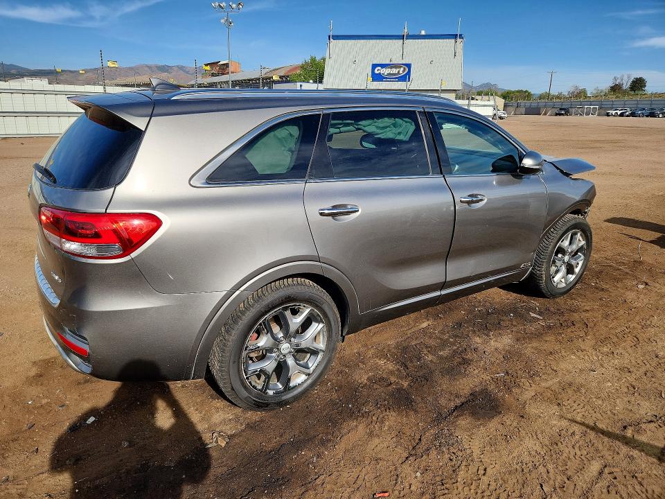 2018 Kia Sorento მანქანა იყიდება აუქციონზე, vin: 5XYPKDA54JG377842, აუქციონის ნომერი: 50389116