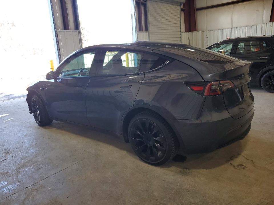 48932466 :رقم المزاد ، 5YJYGDEE2MF210102 vin ، 2021 Tesla Model Y مزاد بيع