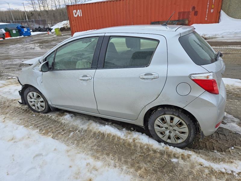 Продажа на аукционе авто 2012 Toyota Yaris, vin: JTDKTUD3XCD523132, номер лота: 47863596