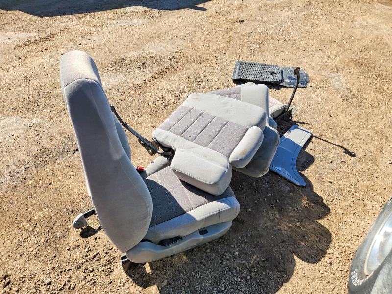 1998 Ford Explorer მანქანა იყიდება აუქციონზე, vin: 1FMYU24E9WUA35609, აუქციონის ნომერი: 49920716