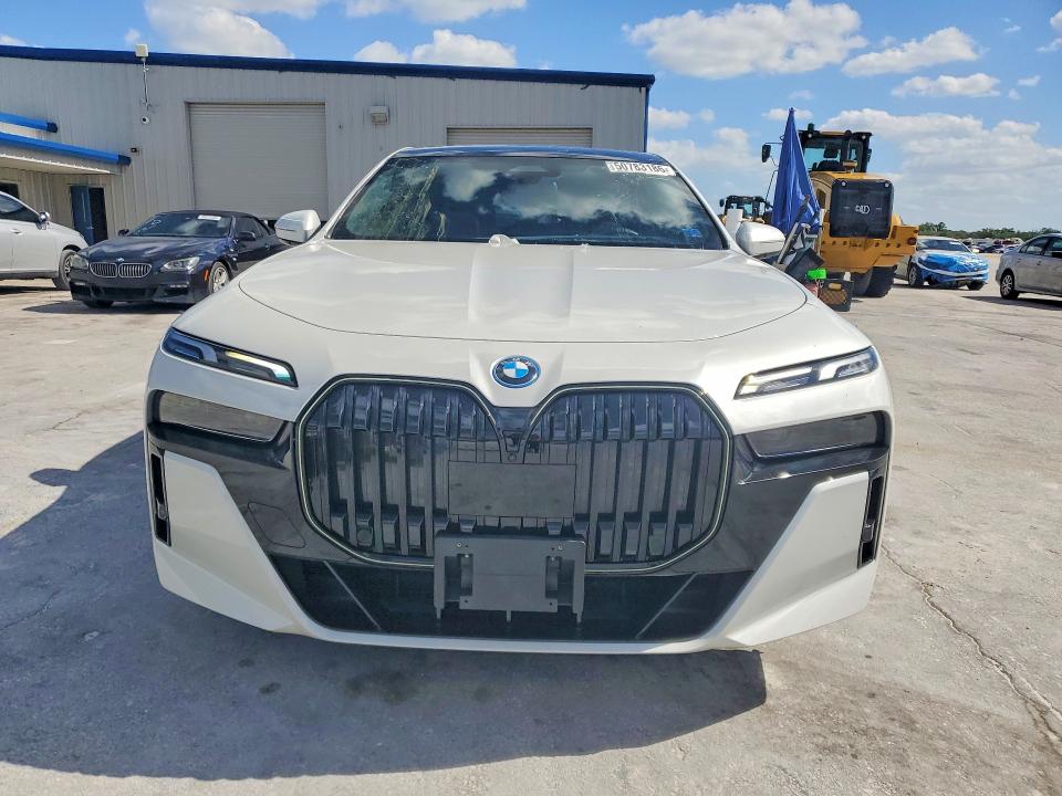 2024 Bmw I7 მანქანა იყიდება აუქციონზე, vin: WBY43EJ06RCS00007, აუქციონის ნომერი: 50783186