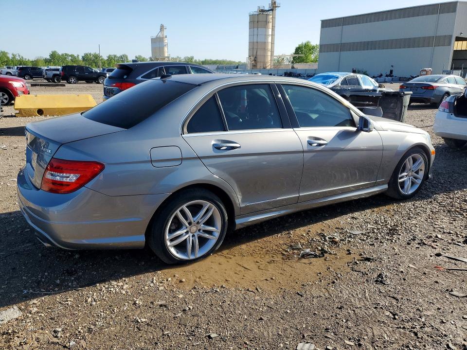 2014 Mercedes-benz C მანქანა იყიდება აუქციონზე, vin: WDDGF8AB3EA892912, აუქციონის ნომერი: 49915436