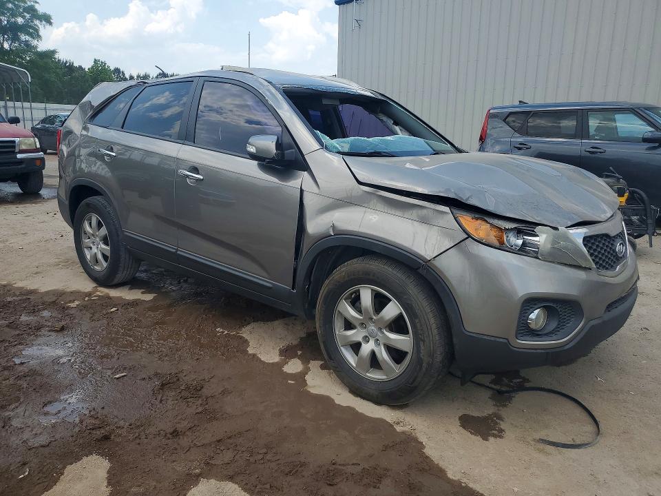 Продажа на аукционе авто 2013 Kia Sorento, vin: 5XYKT3A65DG325117, номер лота: 50779816