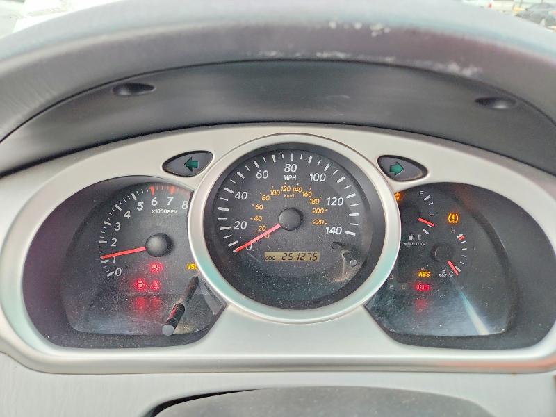 51774226 :رقم المزاد ، JTEEP21AX40038101 vin ، 2004 Toyota Highlander مزاد بيع