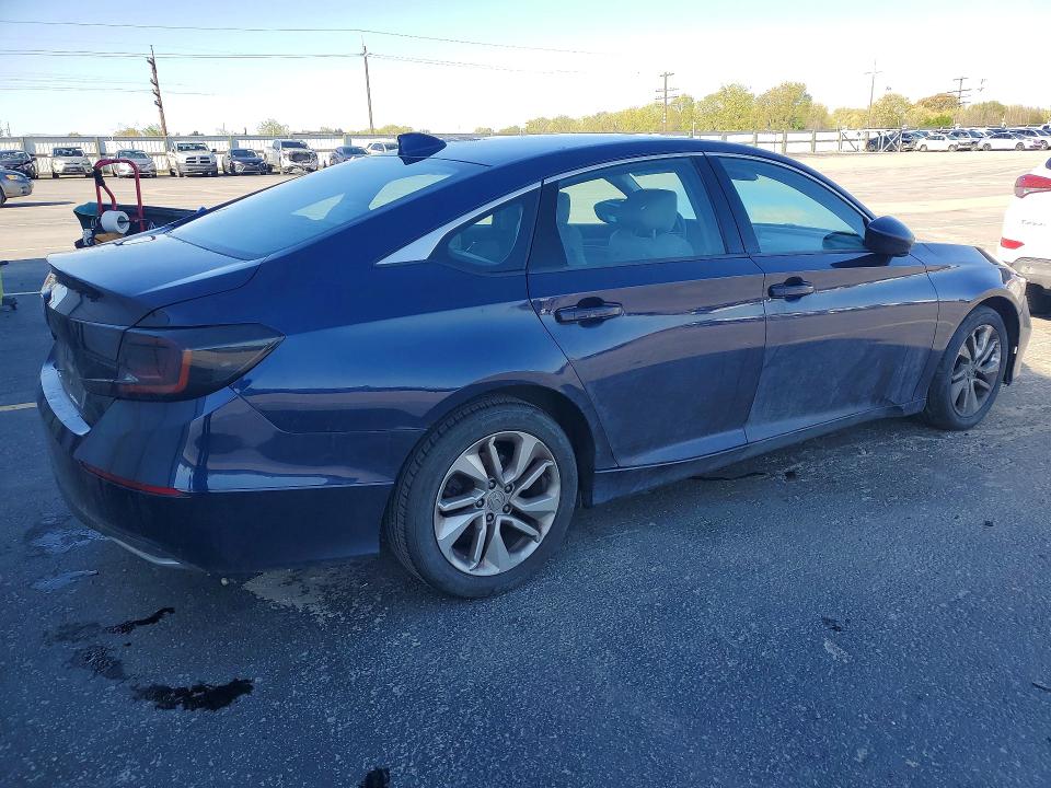 2018 Honda Accord მანქანა იყიდება აუქციონზე, vin: 1HGCV1F17JA194141, აუქციონის ნომერი: 49978976