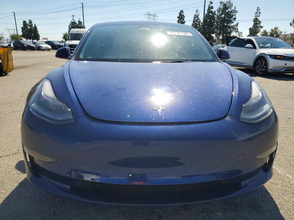 49773426 :رقم المزاد ، 5YJ3E1EA5NF356247 vin ، 2022 Tesla Model 3 مزاد بيع