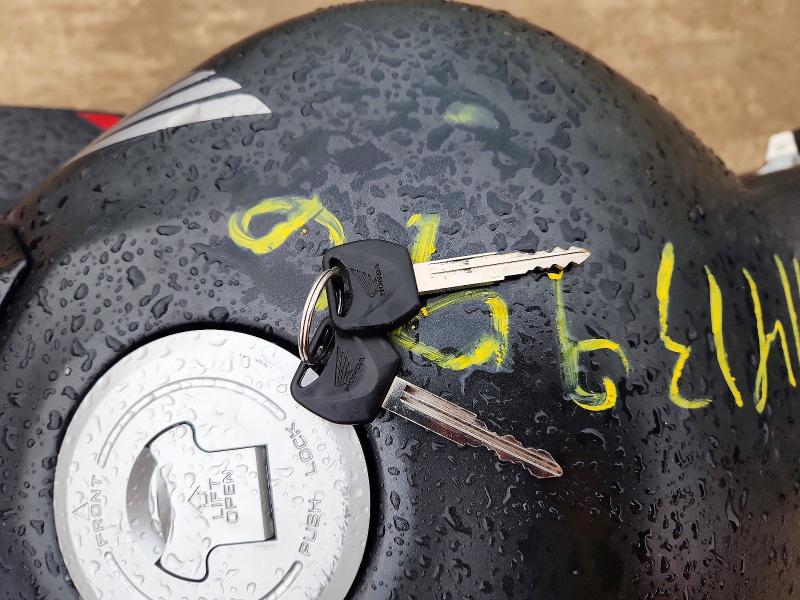 51413996 :رقم المزاد ، MLHNC5106J5400817 vin ، 2018 Honda Cbr300 مزاد بيع