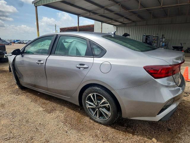 2024 Kia Forte მანქანა იყიდება აუქციონზე, vin: 3KPF24AD8RE792528, აუქციონის ნომერი: 49108436
