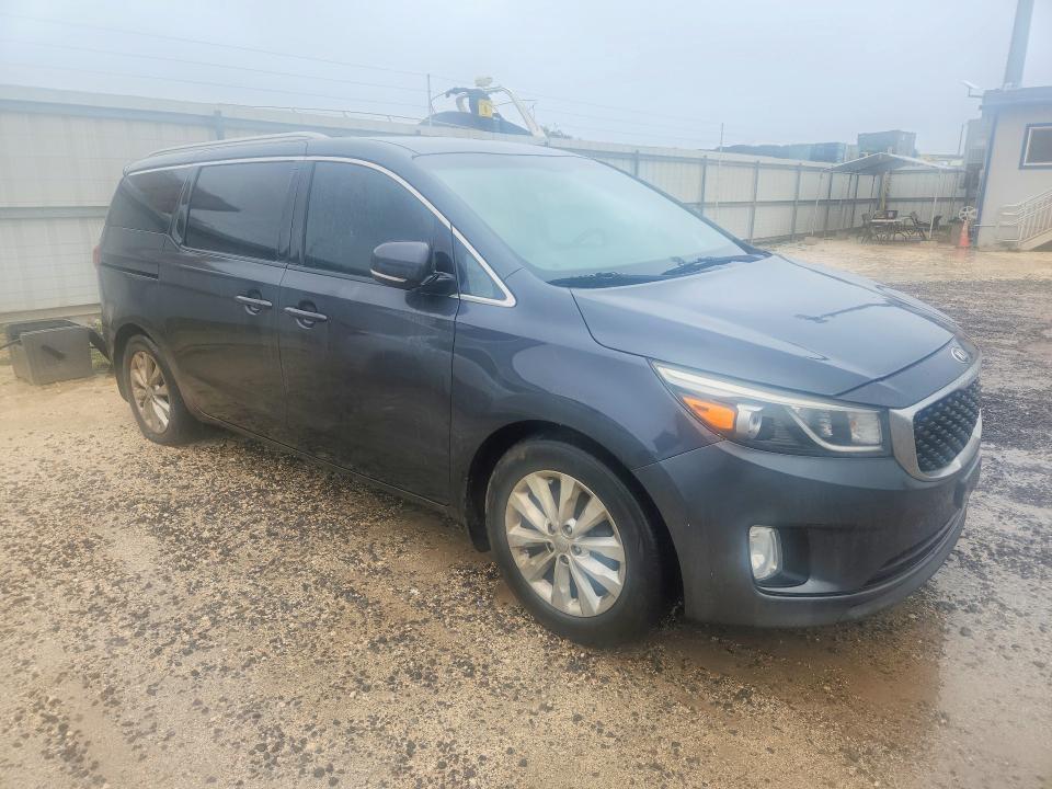 49670836 :رقم المزاد ، KNDMC5C16G6153614 vin ، 2016 Kia Sedona مزاد بيع
